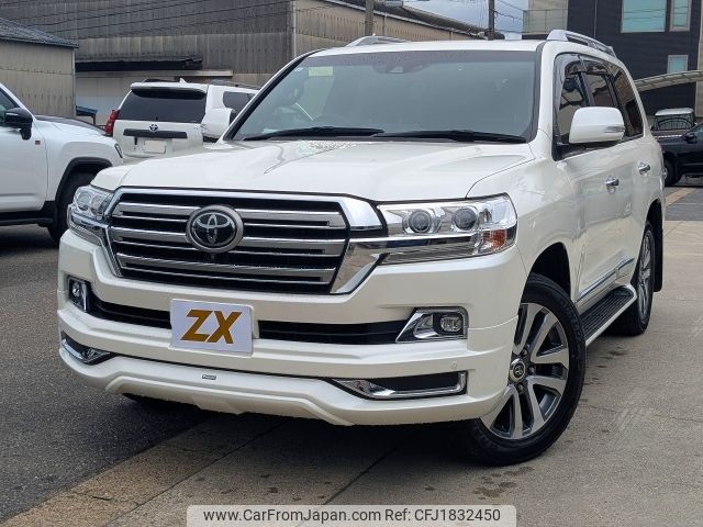 toyota land-cruiser-wagon 2020 CFJ1832450 image 1