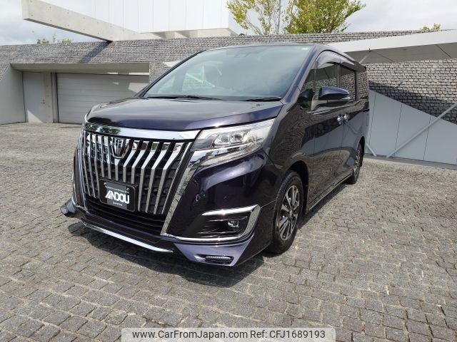 toyota esquire 2018 CFJ1689193 image 1