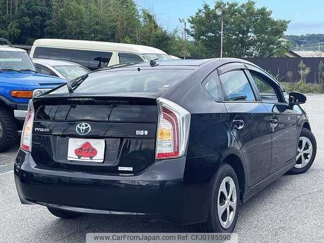 toyota prius 2012 504928-923862 image 2