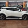 toyota c-hr 2019 quick_quick_DAA-ZYX10_ZYX10-2194313 image 4