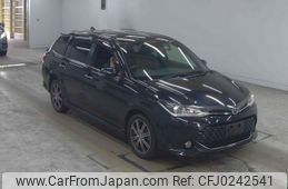 toyota corolla-fielder 2015 quick_quick_DBA-NRE161G_8004751