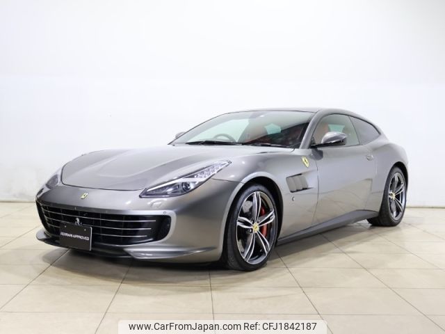 ferrari ferrari-gtc4lusso 2019 CFJ1842187 image 1