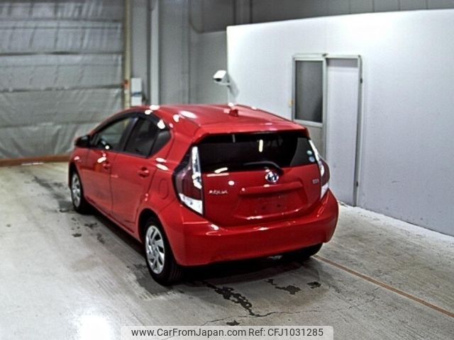 toyota aqua 2015 -TOYOTA--AQUA NHP10-6398551---TOYOTA--AQUA NHP10-6398551- image 2