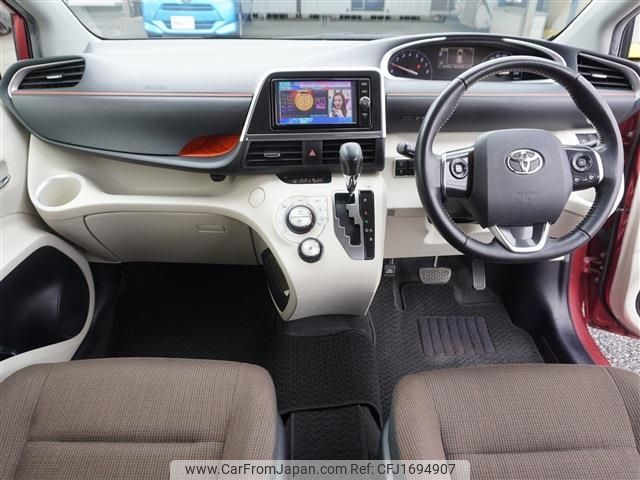 toyota sienta 2017 CFJ1694907 image 2