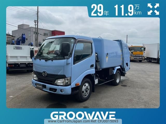 hino dutro 2017 GOO_NET_EXCHANGE_0541786A30240717W004 image 1