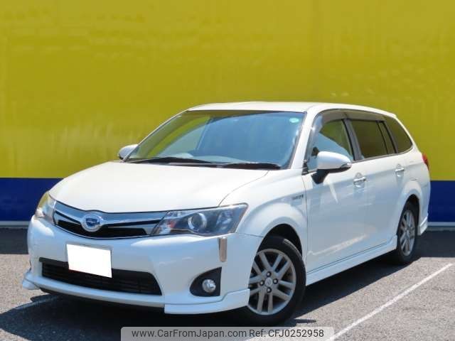 toyota corolla-fielder 2014 -TOYOTA--Corolla Fielder DAA-NKE165G--NKE165-7077764---TOYOTA--Corolla Fielder DAA-NKE165G--NKE165-7077764- image 1