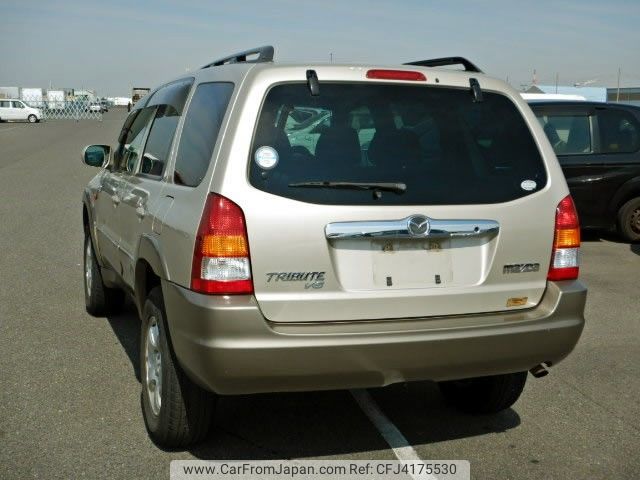 mazda tribute 2001 CFJ4175530 image 2