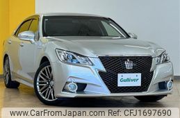 toyota crown 2013 CFJ1697690
