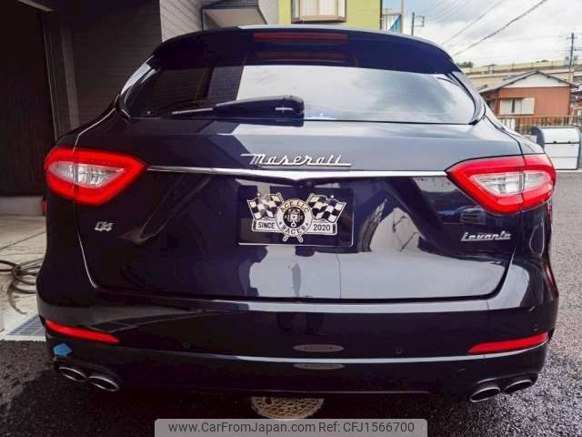 maserati levante 2017 CFJ1566700 image 2