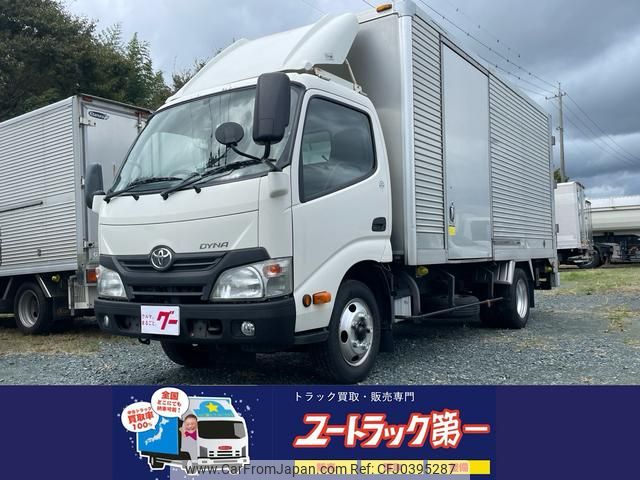 toyota dyna-truck 2015 GOO_NET_EXCHANGE_0601537A30240922W002 image 1