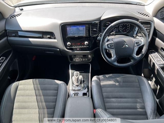 mitsubishi outlander-phev 2019 -MITSUBISHI--Outlander PHEV 5LA-GG3W--GG3W-0700906---MITSUBISHI--Outlander PHEV 5LA-GG3W--GG3W-0700906- image 2