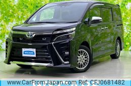 toyota voxy 2020 quick_quick_6AA-ZWR80W_ZWR80-0472326