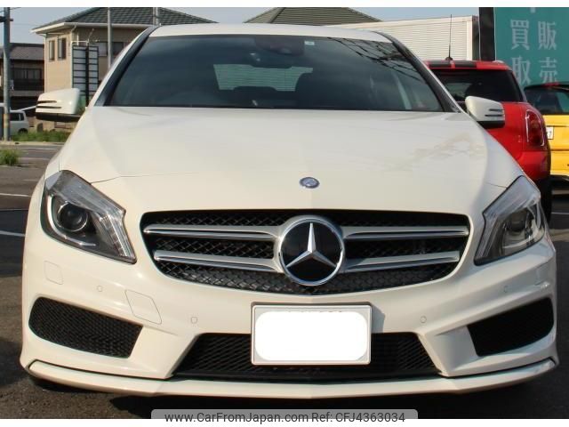 mercedes-benz a-class 2014 quick_quick_DBA-176042_WDD1760422J197619 image 2