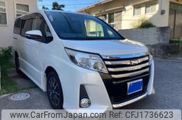 toyota noah 2014 CFJ1736623