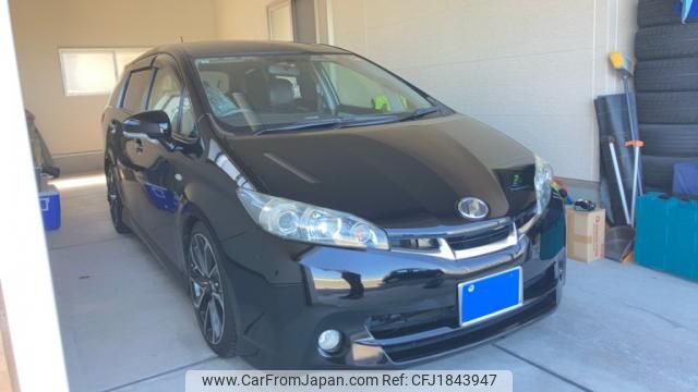 toyota wish 2012 CFJ1843947 image 1