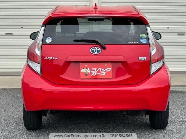 toyota aqua 2015 quick_quick_NHP10_NHP10-6475420 image 2