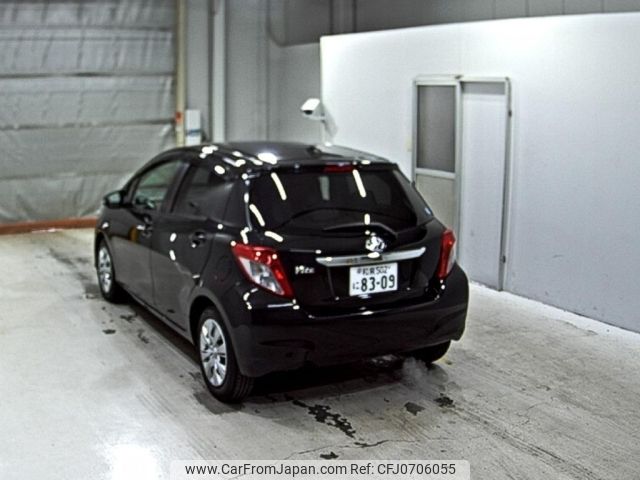 toyota vitz 2012 -TOYOTA 【和泉 502に8309】--Vitz NCP131-2014772---TOYOTA 【和泉 502に8309】--Vitz NCP131-2014772- image 2