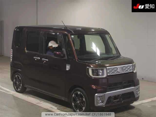 daihatsu wake 2015 CFJ1861948 image 1