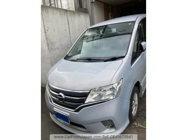 nissan serena 2013 CFJ1673941 image 1