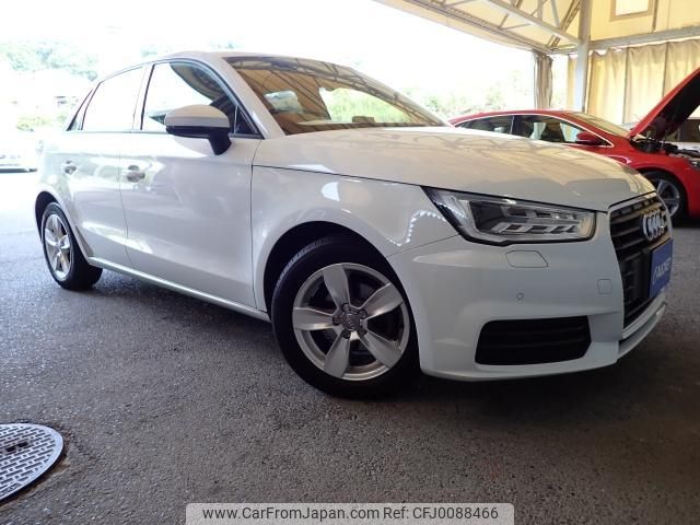 audi a1-sportback 2015 quick_quick_DBA-8XCHZ_WAUZZZ8XXFB035609 image 1