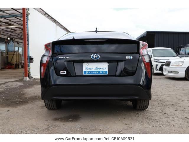 toyota prius 2016 quick_quick_ZVW50_ZVW50-6020996 image 2