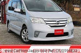 nissan serena 2012 N12335