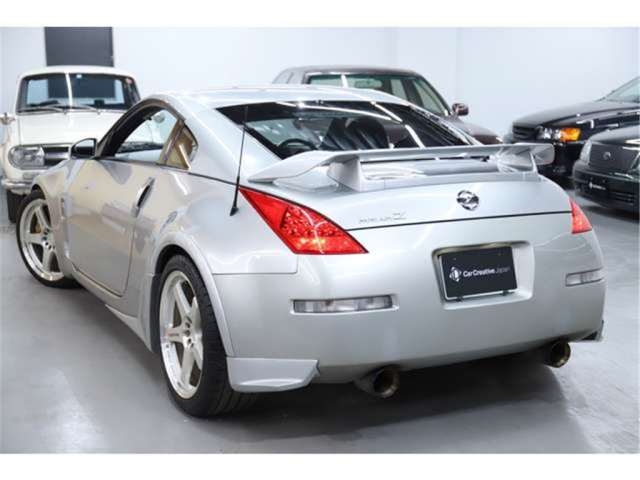 Used NISSAN FAIRLADY Z 2004/May CFJ9647723 in good condition for sale