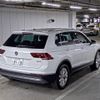 volkswagen tiguan 2018 quick_quick_LDA-5NDFGF_WVGZZZ5NZJW979128 image 2