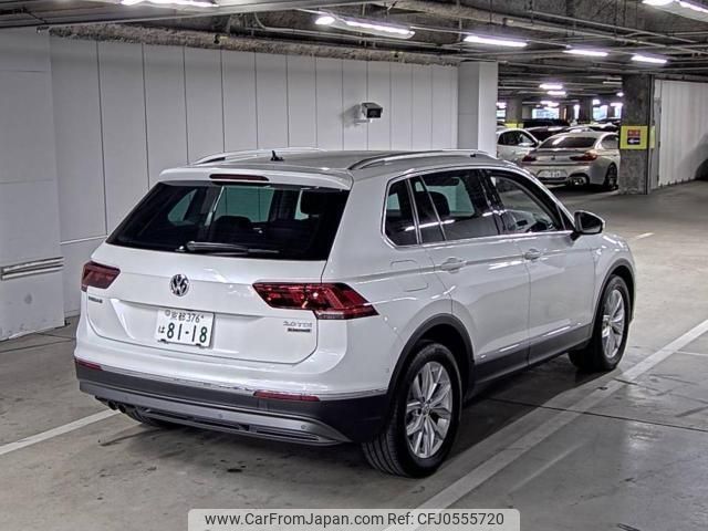 volkswagen tiguan 2018 quick_quick_LDA-5NDFGF_WVGZZZ5NZJW979128 image 2