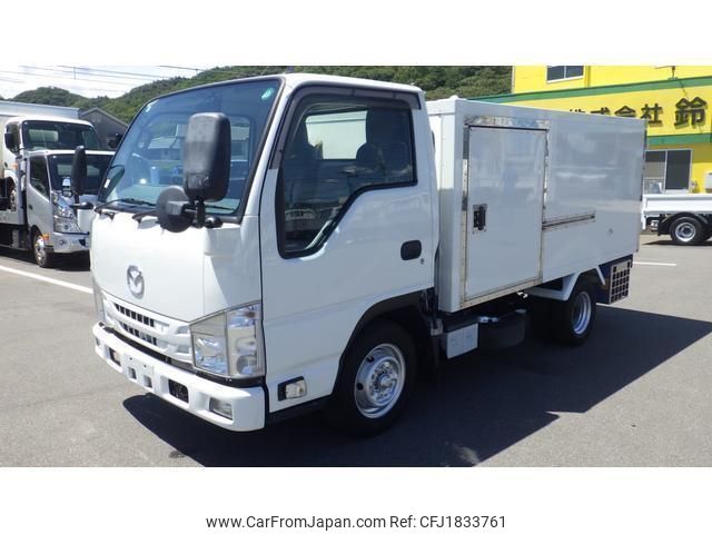 mazda titan 2016 CFJ1833761 image 2
