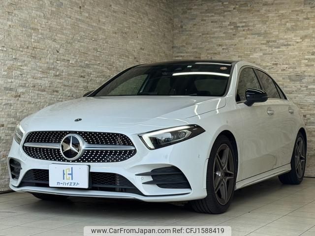 mercedes-benz a-class 2023 CFJ1588419 image 1
