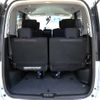 nissan serena 2012 G00137 image 29