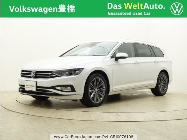 volkswagen passat-variant 2021 -VOLKSWAGEN--VW Passat Variant 3DA-3CDFH--WVWZZZ3CZME124079---VOLKSWAGEN--VW Passat Variant 3DA-3CDFH--WVWZZZ3CZME124079- image 1