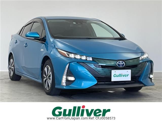 toyota prius-phv 2017 -TOYOTA--Prius PHV DLA-ZVW52--ZVW52-3030745---TOYOTA--Prius PHV DLA-ZVW52--ZVW52-3030745- image 1