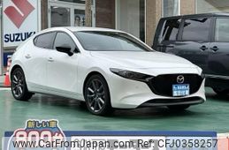 mazda mazda3-fastback 2022 GOO_JP_700060017330241022020