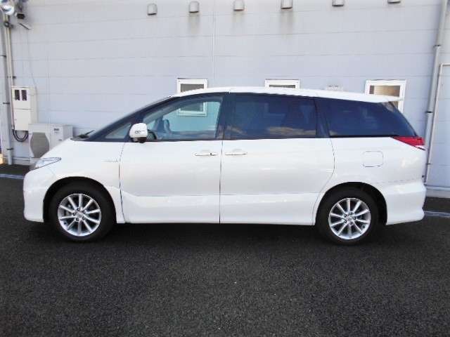 2015 Toyota Estima Hybrid AHR20 4WD - Car Price $26,150