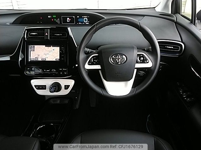 toyota prius 2016 CFJ1676129 image 2