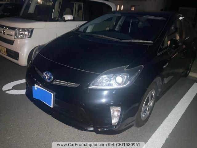 toyota prius 2014 CFJ1580961 image 2