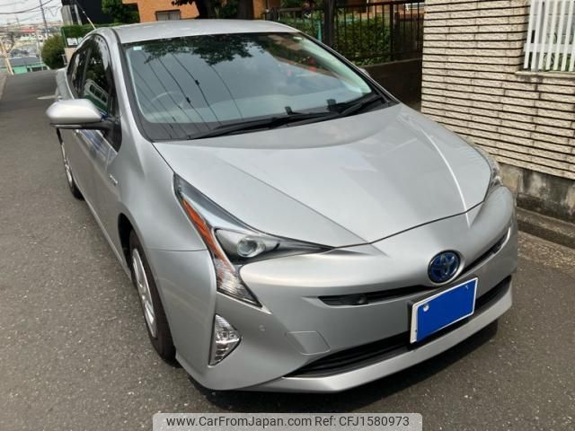 toyota prius 2018 CFJ1580973 image 1
