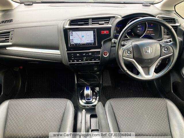 honda fit-hybrid 2013 504928-925078 image 1