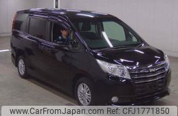 toyota noah 2014 CFJ1771850