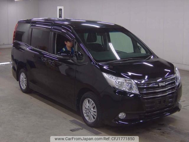 toyota noah 2014 CFJ1771850 image 1