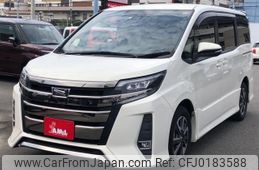 toyota noah 2017 -TOYOTA--Noah ZRR80W--0349685---TOYOTA--Noah ZRR80W--0349685-