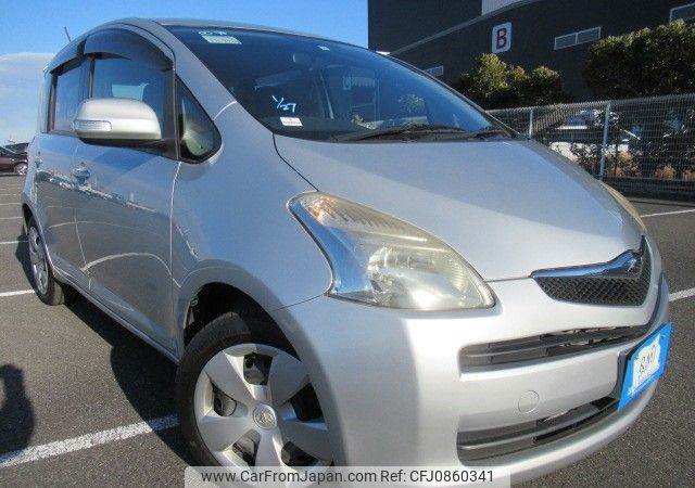 toyota ractis 2005 Y2025010180A-21 image 2