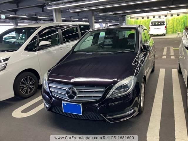 mercedes-benz b-class 2013 CFJ1681600 image 2