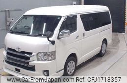 toyota regiusace-van 2016 CFJ1718357