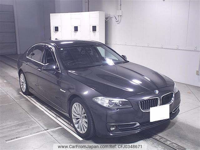 bmw 5-series 2017 -BMW 【岐阜 303ﾄ3740】--BMW 5 Series FW20-0D912756---BMW 【岐阜 303ﾄ3740】--BMW 5 Series FW20-0D912756- image 1