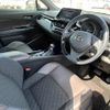 toyota c-hr 2017 -TOYOTA--C-HR DAA-ZYX10--ZYX10-2081889---TOYOTA--C-HR DAA-ZYX10--ZYX10-2081889- image 6