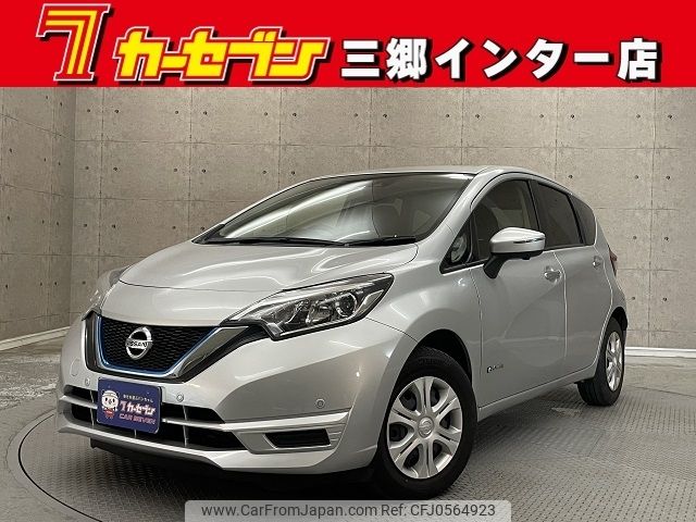 nissan note 2018 -NISSAN--Note DAA-HE12--HE12-231733---NISSAN--Note DAA-HE12--HE12-231733- image 1