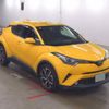 toyota c-hr 2017 quick_quick_DBA-NGX50_NGX50-2012170 image 1